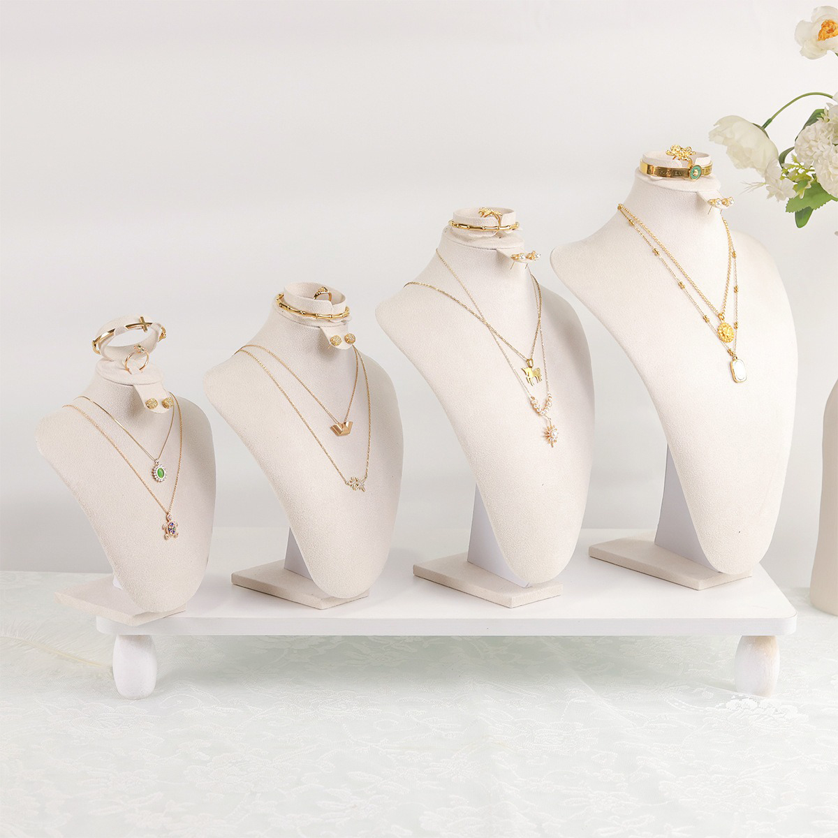 Body Velvet Jewelry Display Bu - Body Jewelry Display Case ulasan dan harga